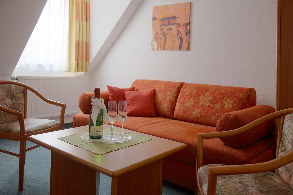 Adler-Hotel Delitzsch Εξωτερικό φωτογραφία