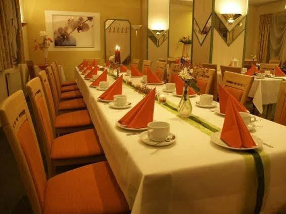 Adler-Hotel Delitzsch Εξωτερικό φωτογραφία